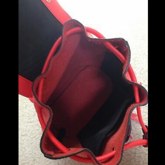 “LIKE NEW” REBECCA MINKOFF BACKPACK (POPPY RED) - Picture 6 of 9